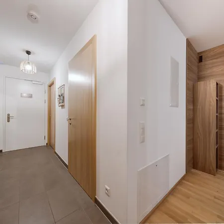 - Planai View Apartment Schladming
