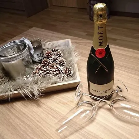 - Planai View Appartement *